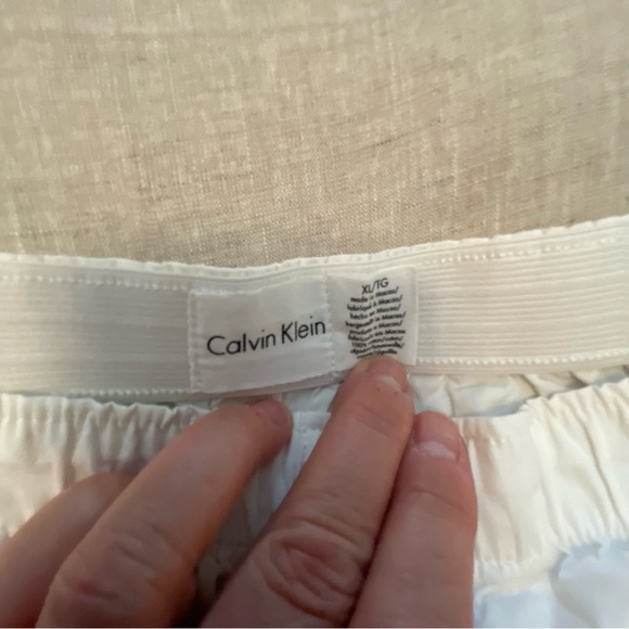 3 pair of never worn Calvin Klein boxer shorts. - Picture 6 of 6
